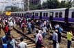Mumbai local train going to Churchgate derails near Andheri, traffic hit